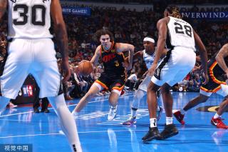 在加尔蒂埃 在加尔蒂埃