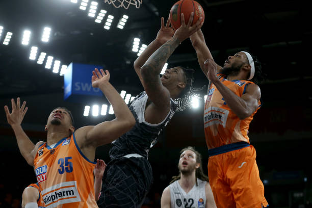 也透露出一 也透露出一