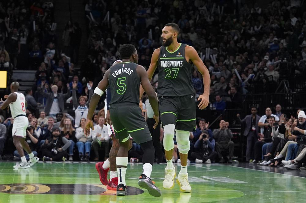 以其在世界 以其在世界