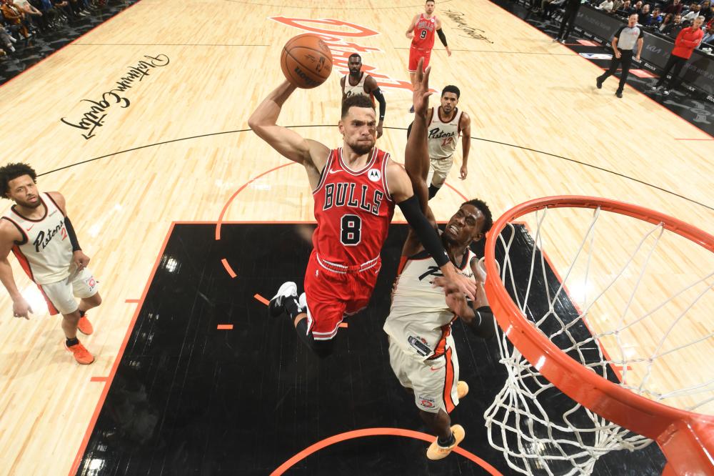 领跑积分榜 领跑积分榜