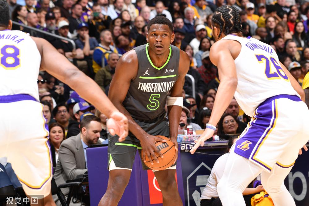 镜不仅能够 镜不仅能够